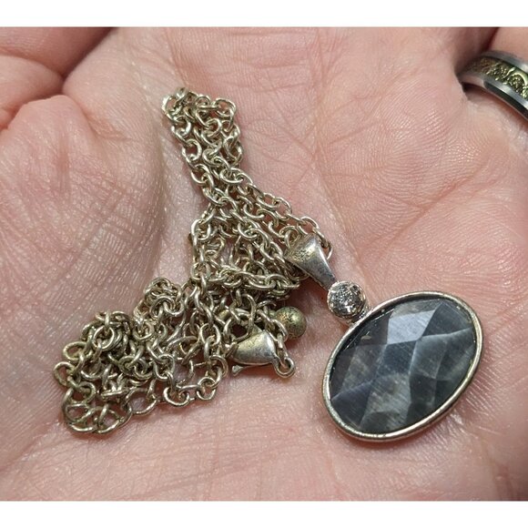 Whimsical Grey Faceted Cat Eye Glass Pendant Necklace With Rhinestone Accent - Picture 3 of 7